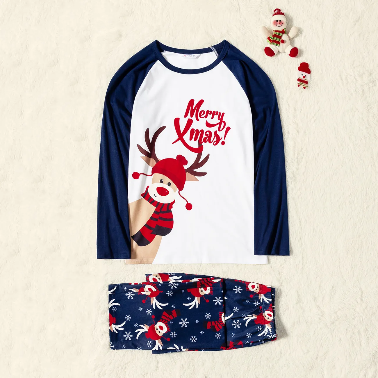 Merry Xmas Letters and Reindeer Print Navy Family Matching Long-sleeve Pajamas Sets (Flame Resistant) Dark blue/White/Red big image 1