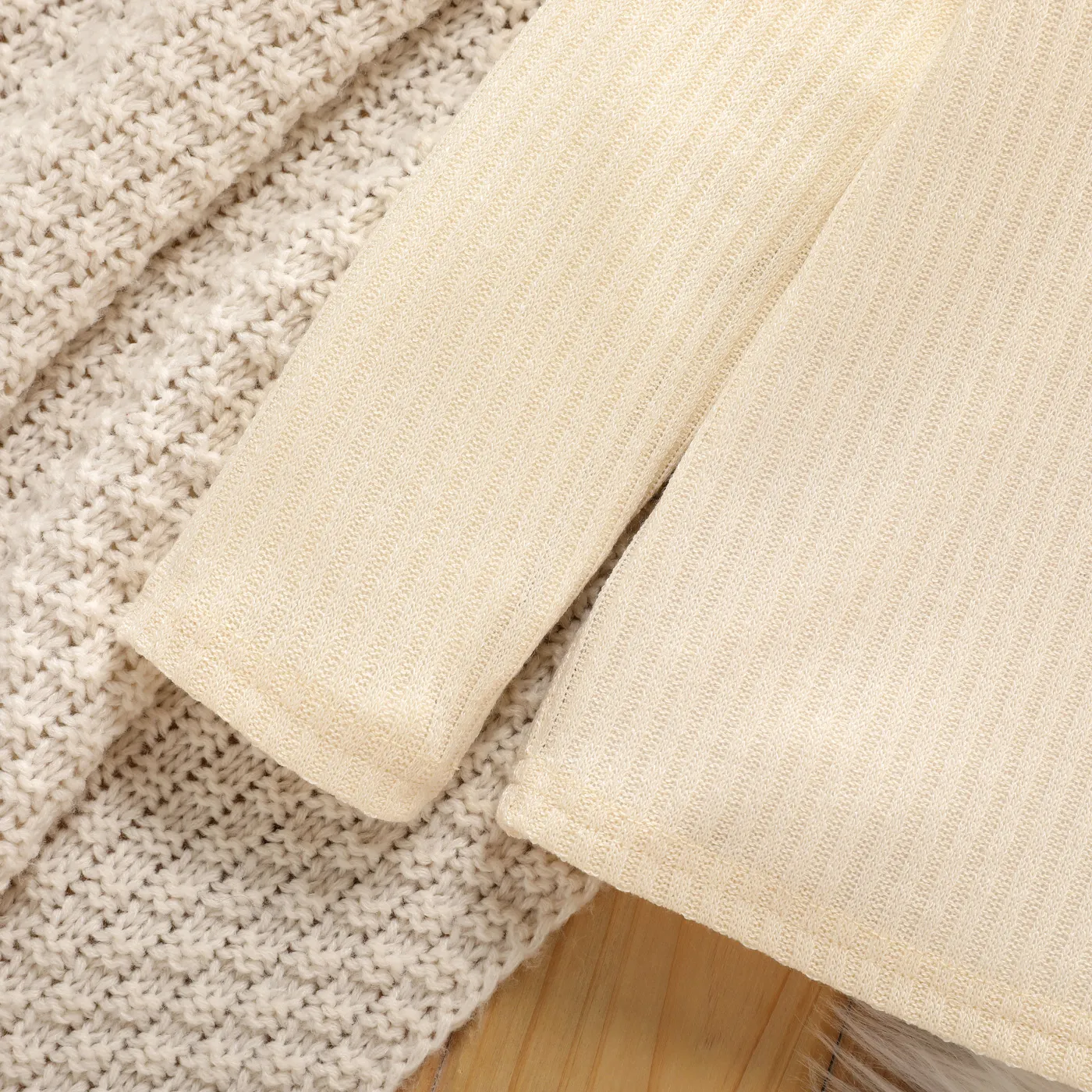 Toddler Girl Turtleneck Ribbed Solid Color Long-sleeve Tee for Spring and Autumn  image 5
