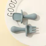 El juego de alimentación de silicona para bebés incluye cucharas y tenedores. Juego de utensilios para recién nacidos para autoentrenamiento. Azul