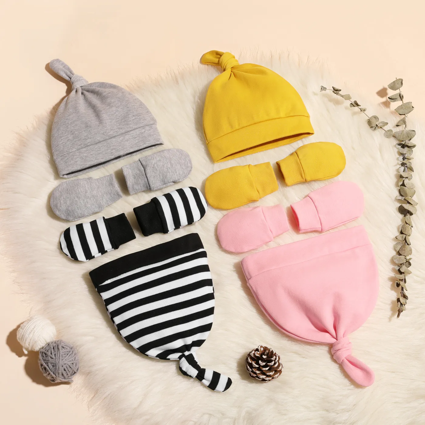 4-pack Baby Top Knot Beanie Hat and Anti-scratch Glove Set