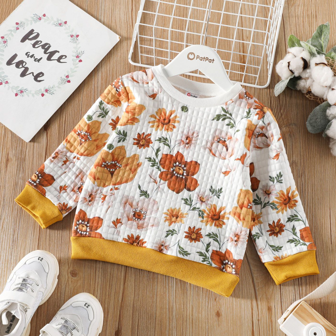 Sweat-shirt Texturé à Imprimé Cœur/fleurs Décontracté Pour Fille En Bas âge