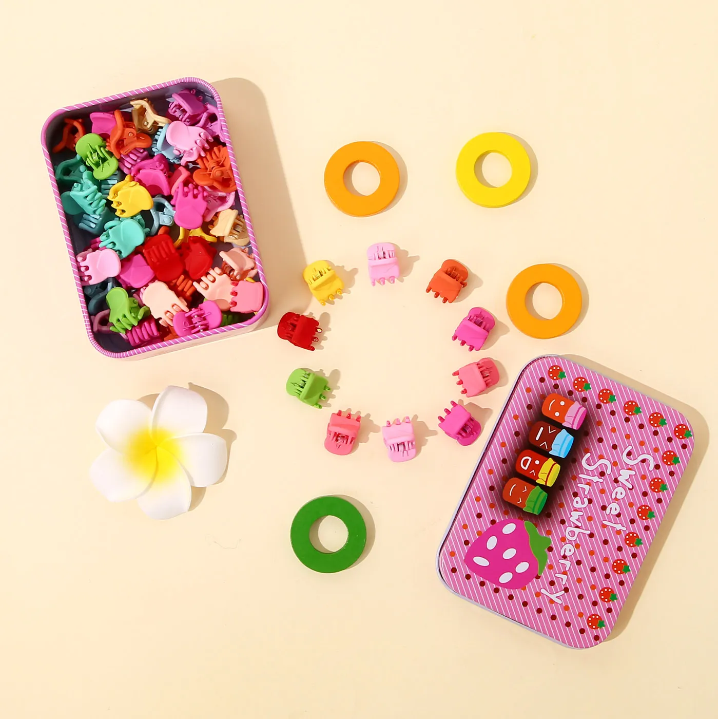 50-pack Multicolor Hair Bangs Mini Hair Claw Hair Accessories for Girls ColorBlock