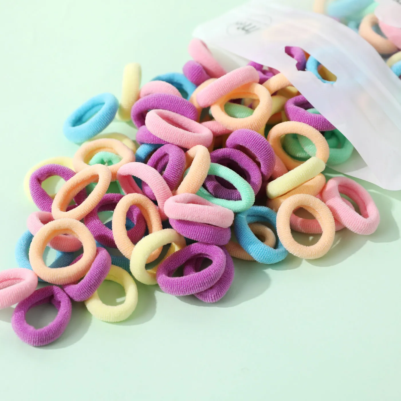 Pacote com 100 lindas faixas de cabelo para meninas Cor-E