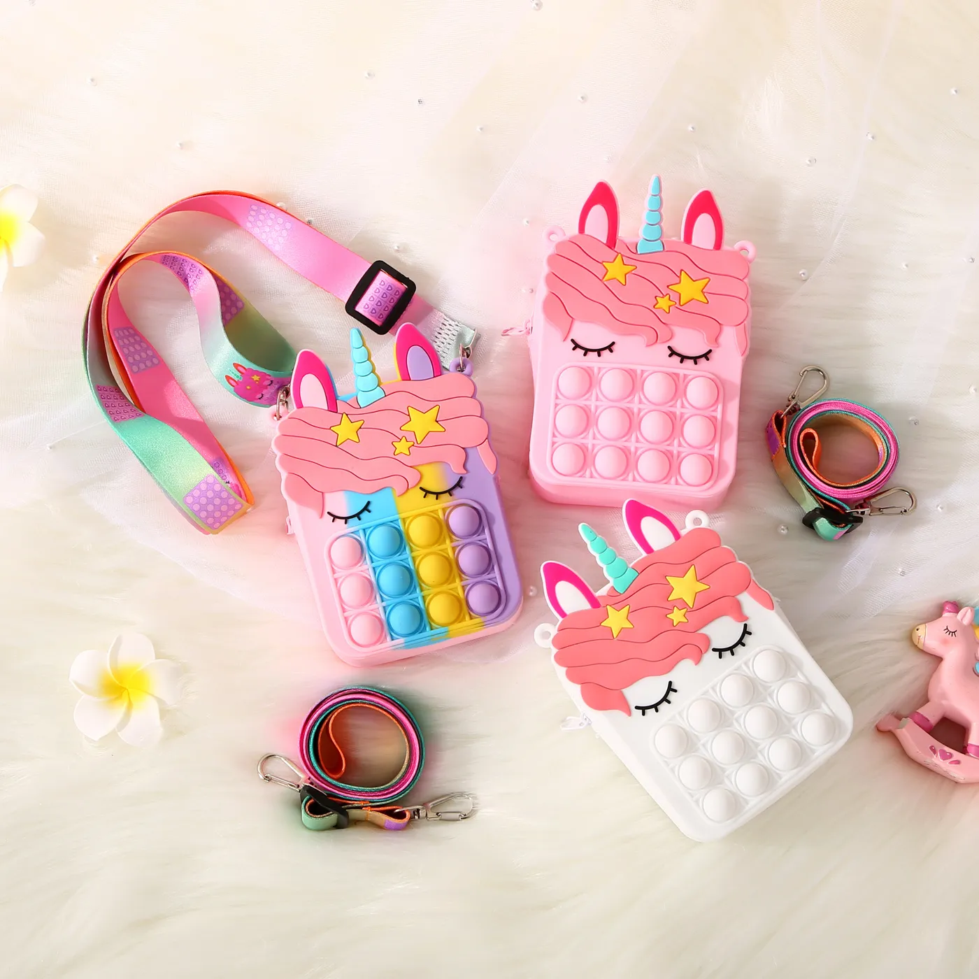 Toddler / Kid Cartoon Unicorn Silicone Coin Purse Crossbody Shoulder Bag for Girls White image 3
