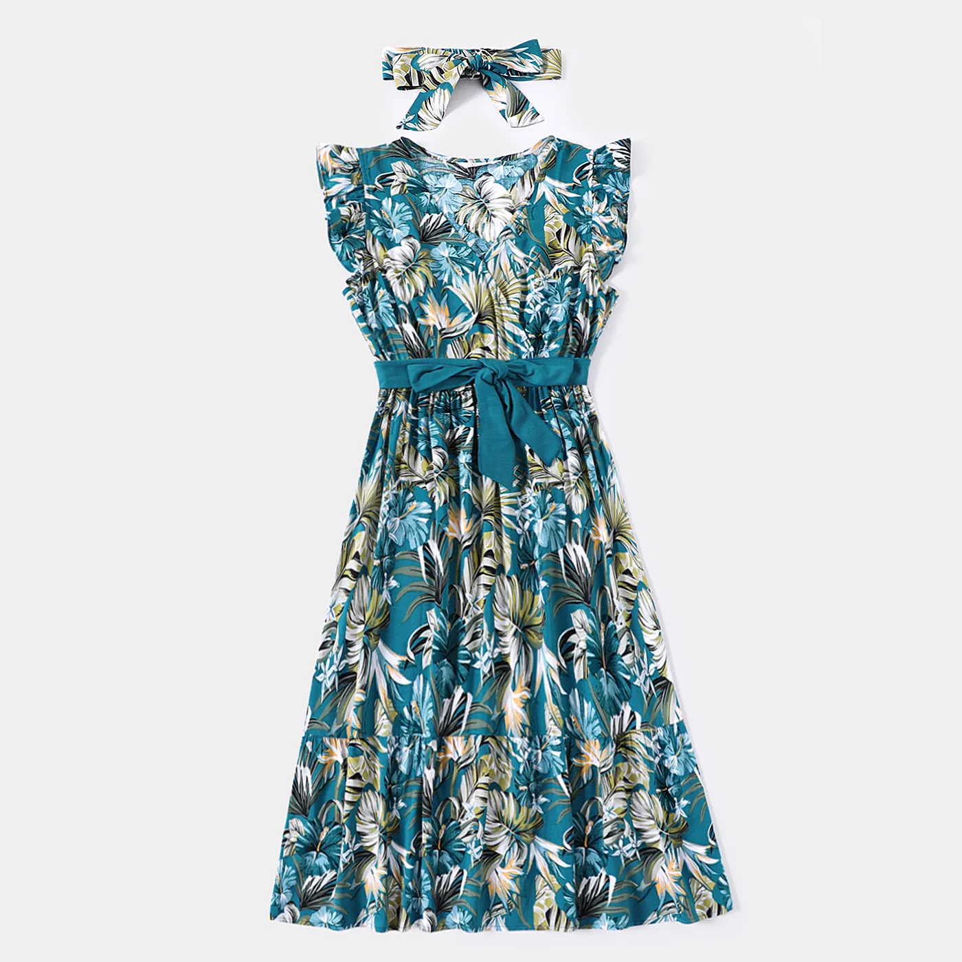 Family Matching All Over Floral Print Blue V Neck Ruffle Dresses and Short-sleeve Splicing T-shirts Sets  big image 17