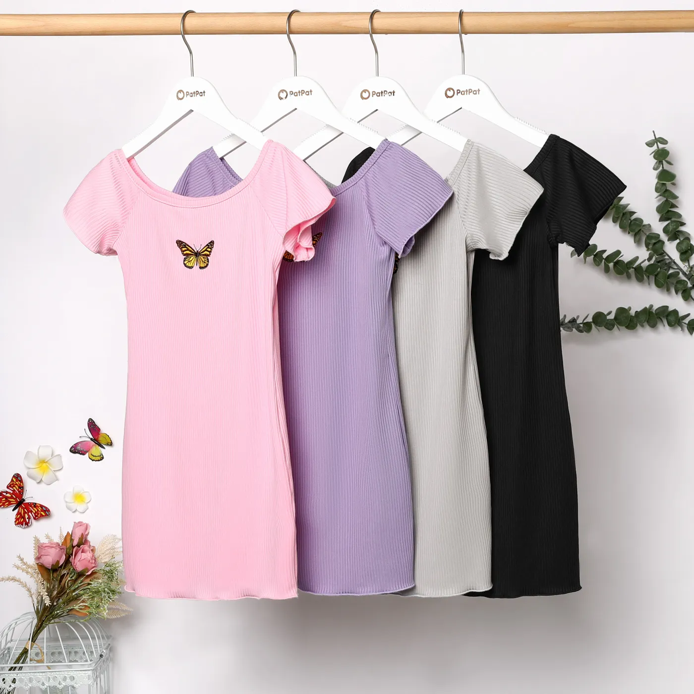 Kid Girl Butterfly Print Round-collar Solid Color Lettuce Trim Short-sleeve Dress Pink image 2