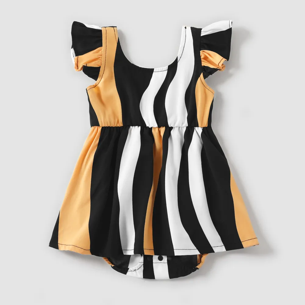 Family Matching Striped V Neck Short-sleeve Belted Dresses and Raglan-sleeve T-shirts Sets big image 10