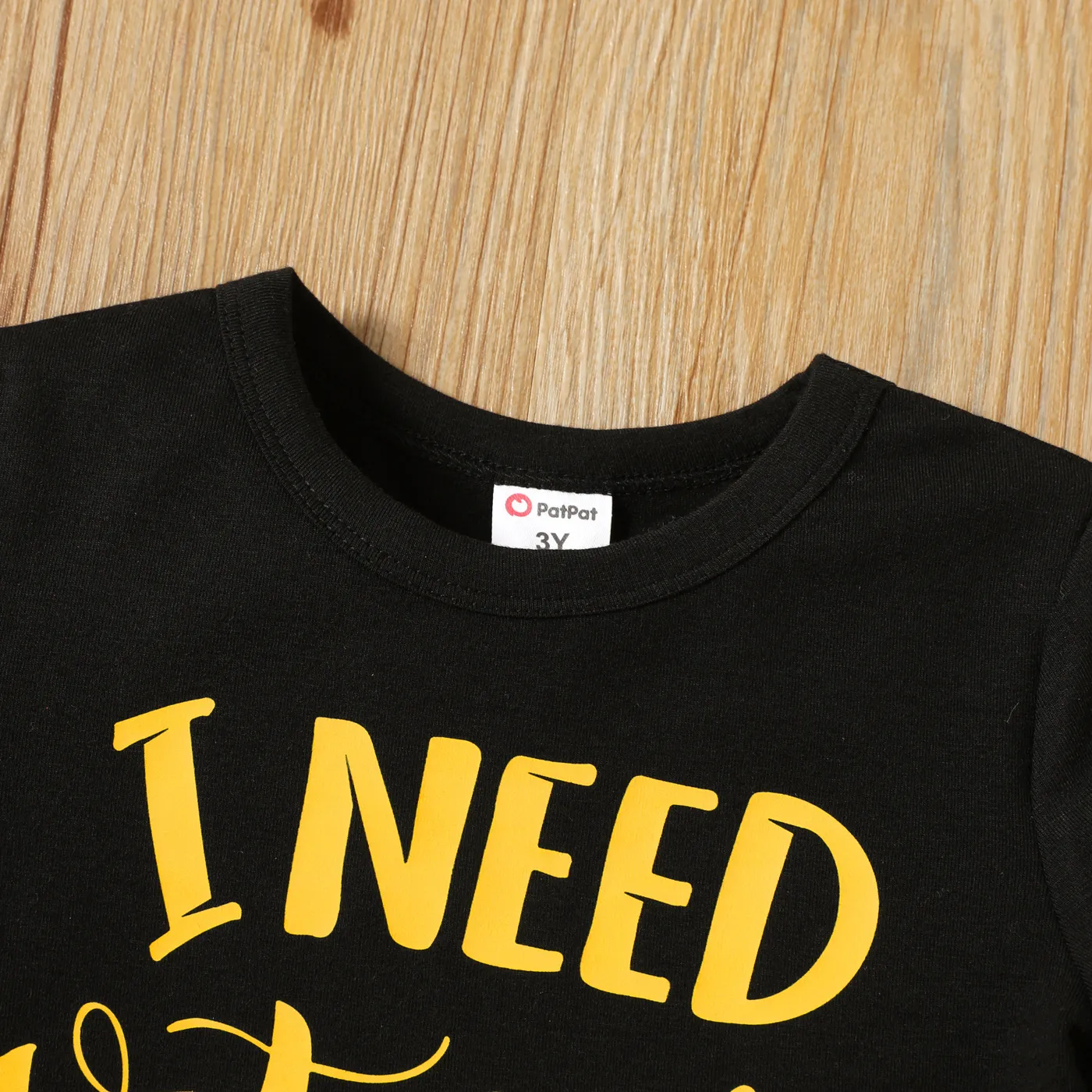 2-piece Toddler Boy Letter Print Tee and Elasticized Ripped Shorts Set  image 3