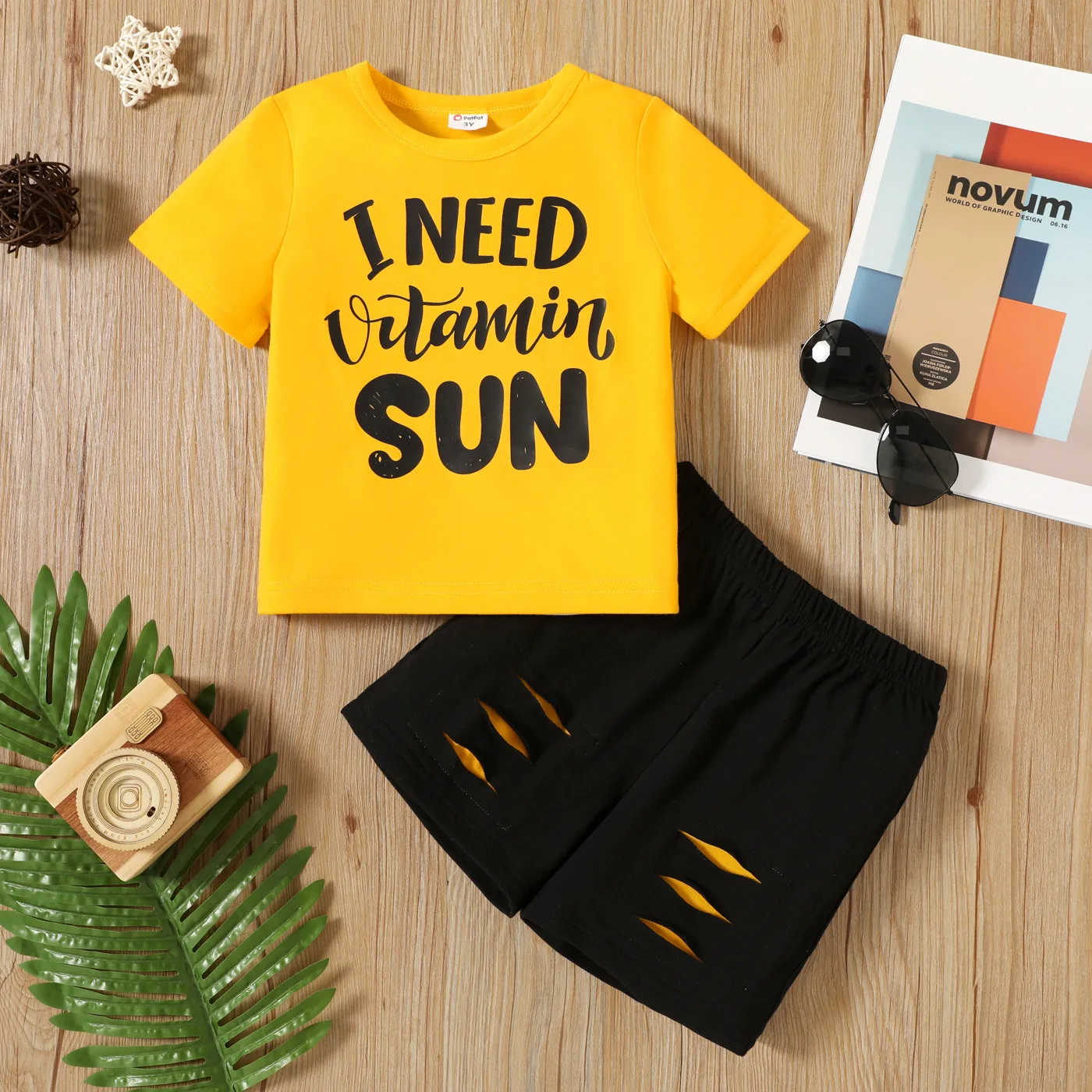 2-piece Toddler Boy Letter Print Tee and Elasticized Ripped Shorts Set Yellow
