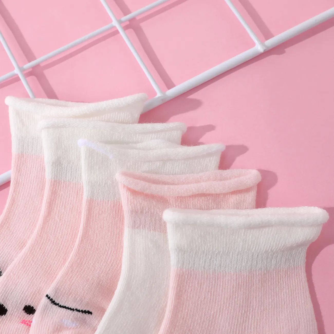 Paquete de 5 calcetines de boca holgados con patrón de dibujos animados de estrellas a rayas para bebés y niños pequeños Rosado big image 1