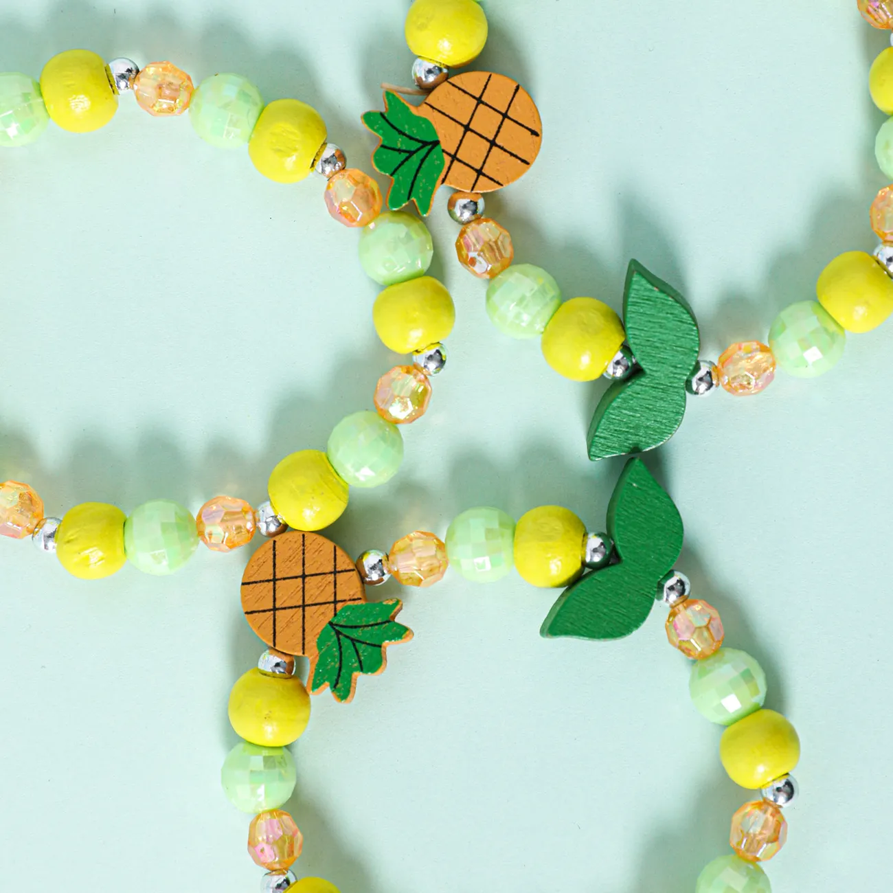 Pacote com 3 pulseiras de contas com decoração de unicórnio abacaxi para meninas Amarelo big image 1