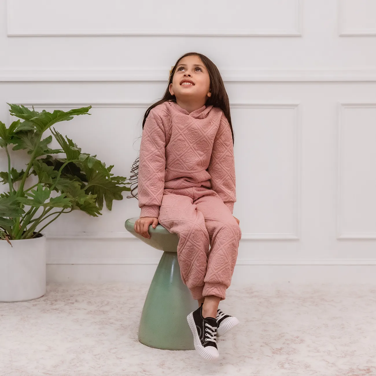 2-piece Toddler Girl Floral Pattern Textured Ear Design Hoodie Sweatshirt and Pants Set Pink big image 1