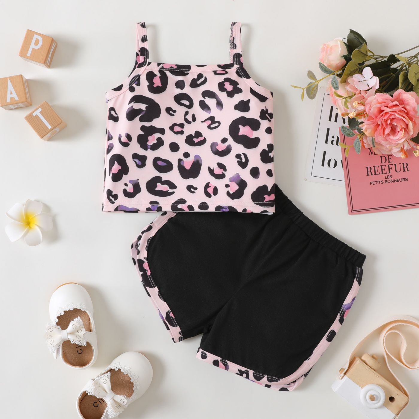 

2pcs Baby Girl Leopard Cami Top and Shorts Set