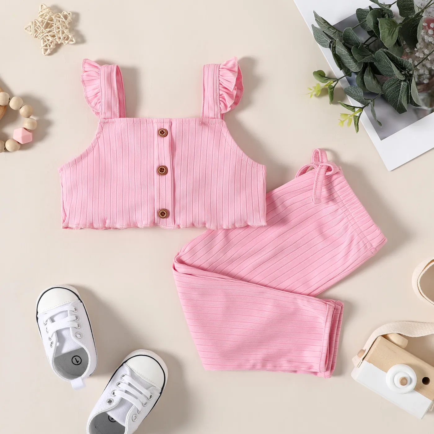 

2pcs Baby Girl Solid Ribbed Button Up Sleeveless Crop Top and Trousers Set