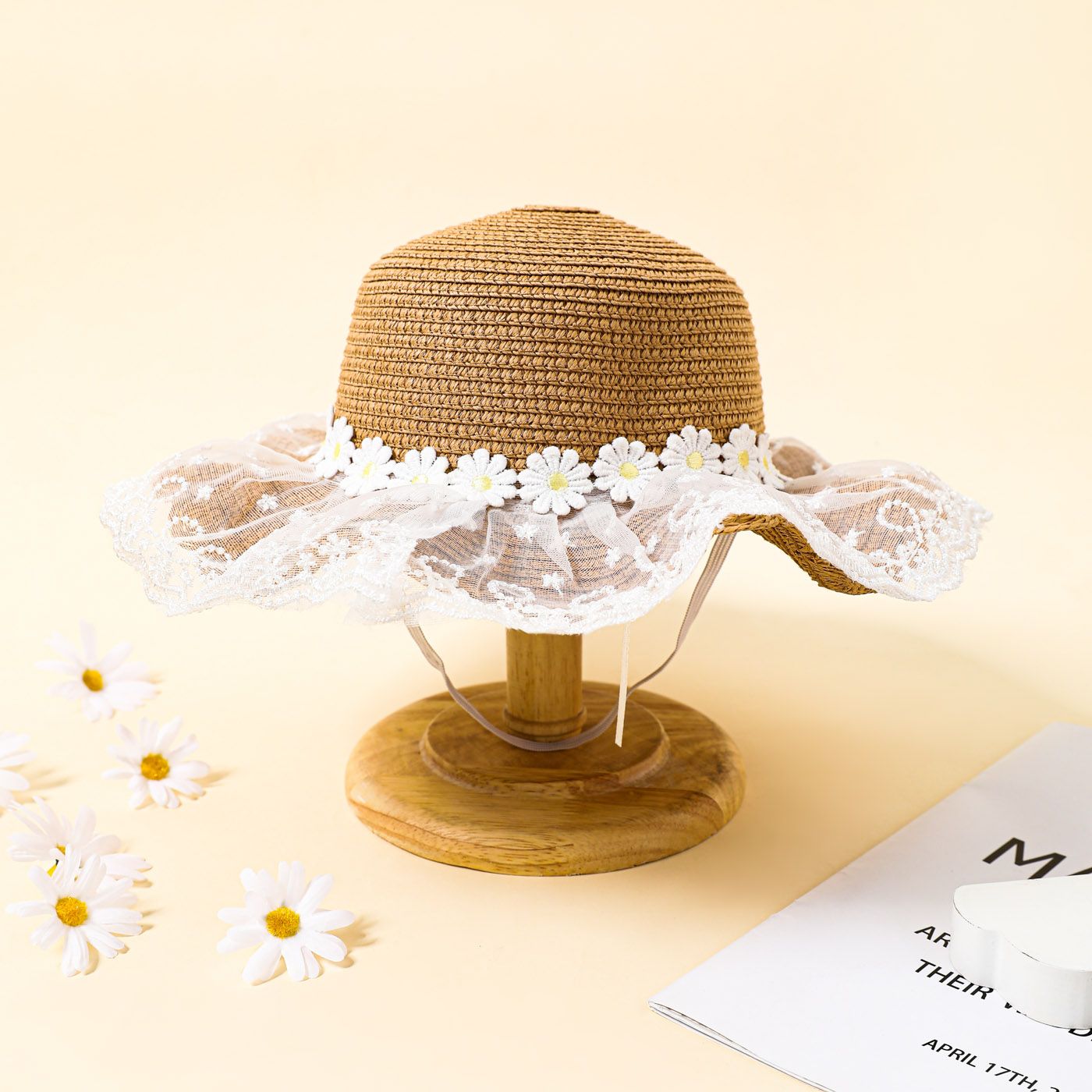 

Toddler / Kid Floral Decor Guipure Lace Straw Hat