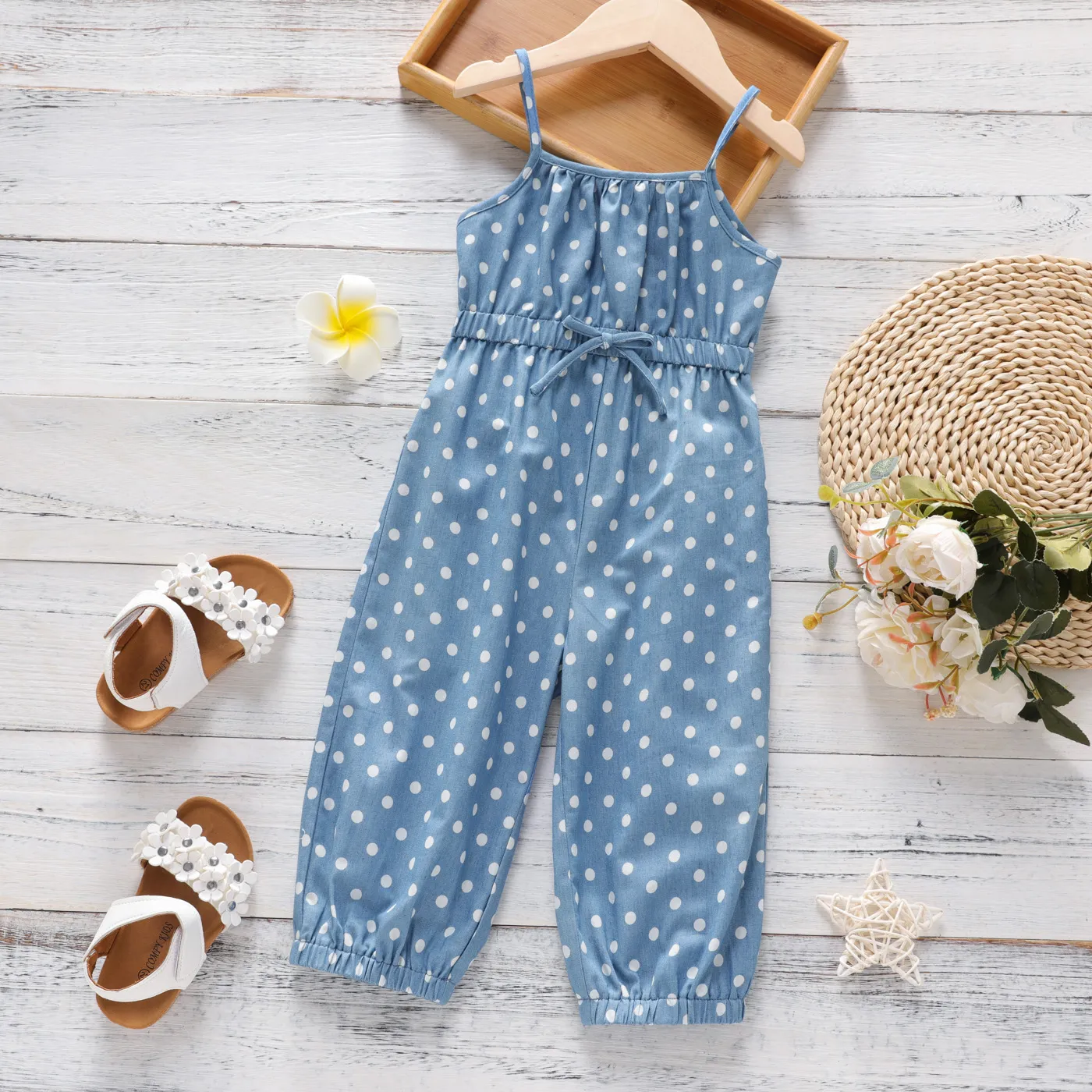 

Toddler Girl Polka dots Bowknot Design Denim Cami Jumpsuits