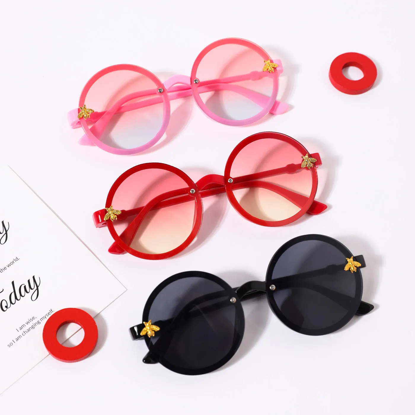 Kids Bee Decor Vintage Round Frame Glasses (Random Glasses Case Color)  image 6