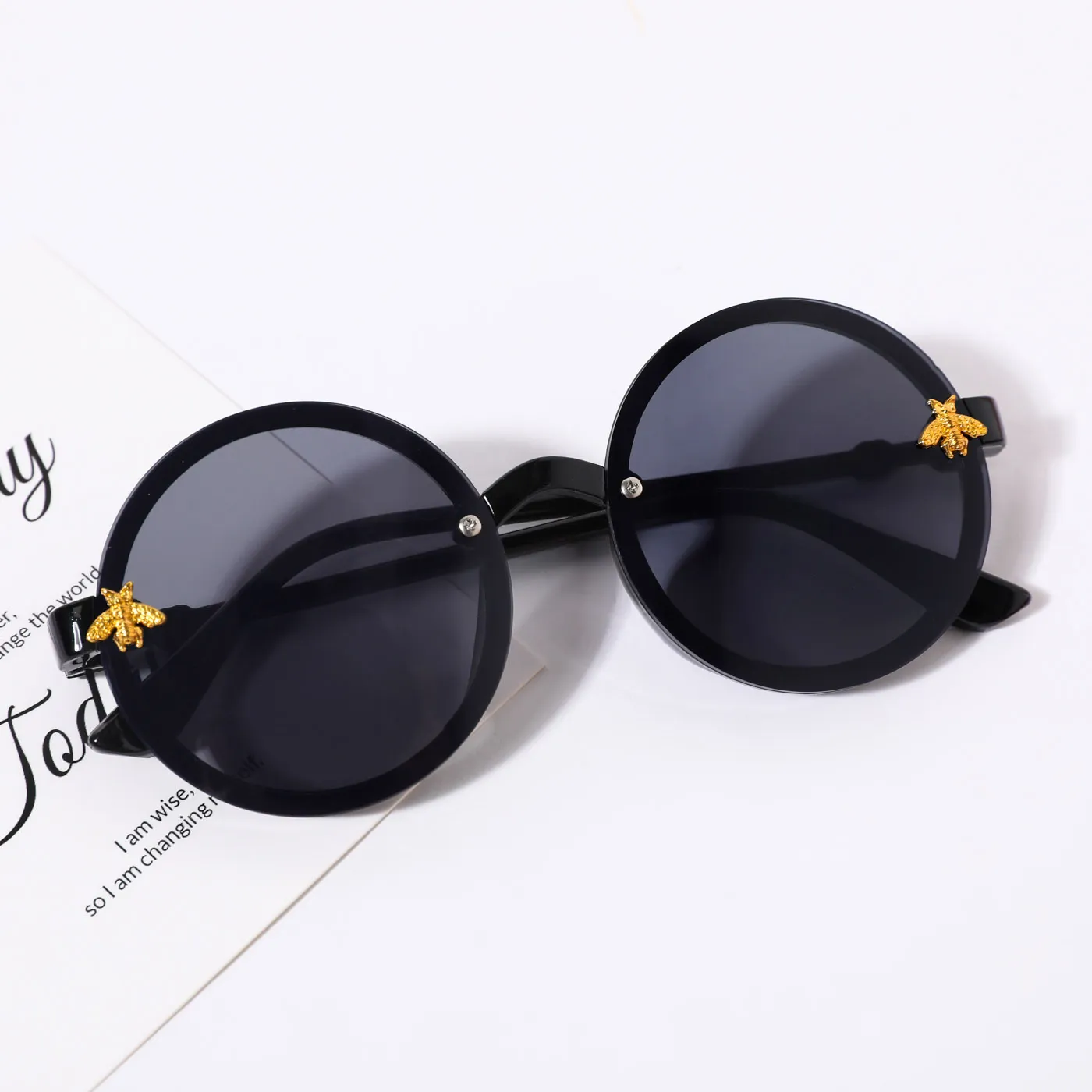Kids Bee Decor Vintage Round Frame Glasses (Random Glasses Case Color) Black