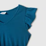 Family Matching Solid V Neck Flutter-sleeve Splicing Floral Print Dresses and Short-sleeve Colorblock T-shirts Sets Azure image 4