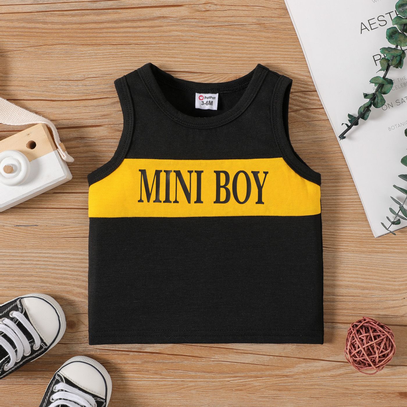 

Baby Boy Letter Print Colorblock Tank Top