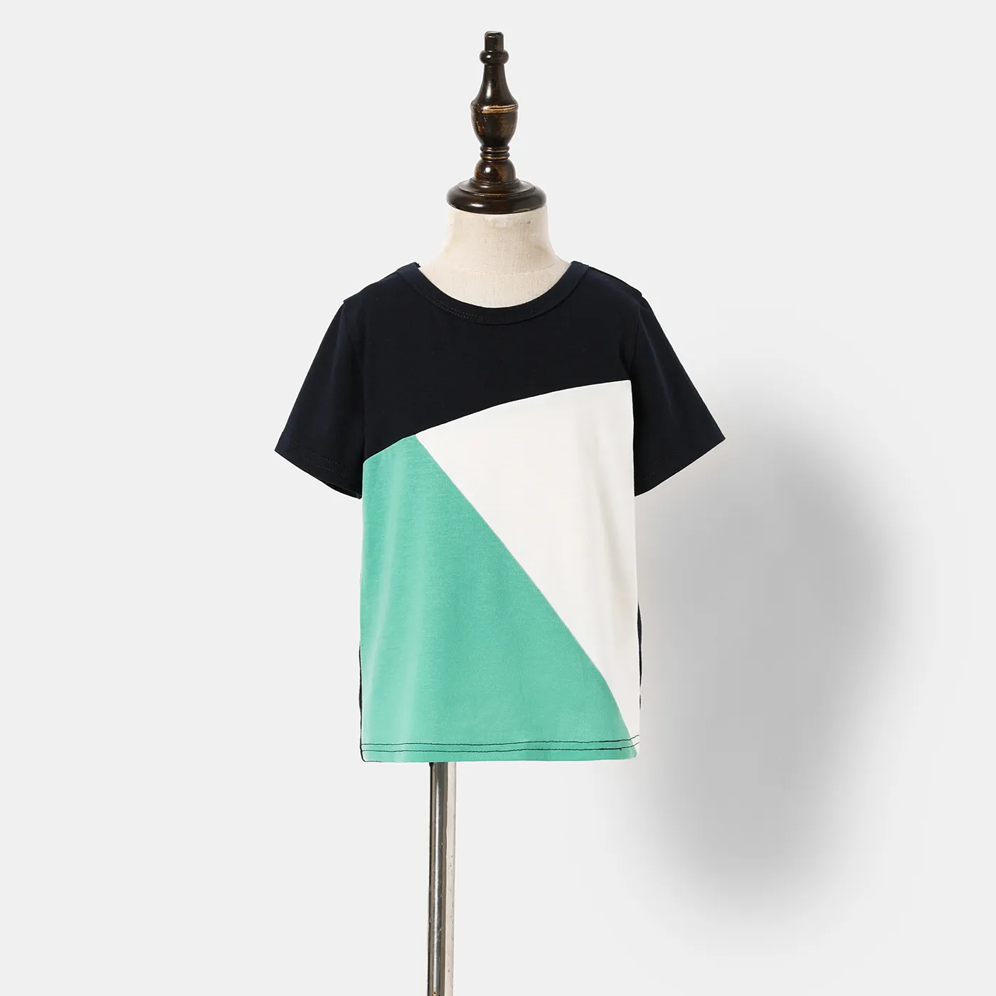 Family Matching Allover Geo Print Halter Neck Belted Dresses and Colorblock Short-sleeve T-shirts Sets  image 5