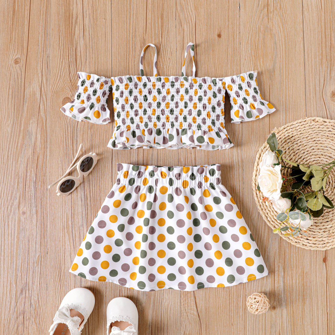 

2pcs Toddler Girl Polka dots Smocked Camisole and Elasticized Skirt Set