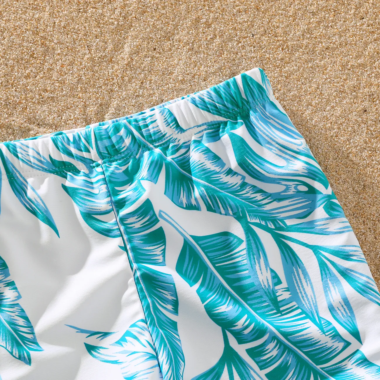Family Matching Colorblock Textured Self-tie One-Piece Swimsuit and Allover Palm Leaf Print Swim Trunks Shorts BlueGreen big image 1