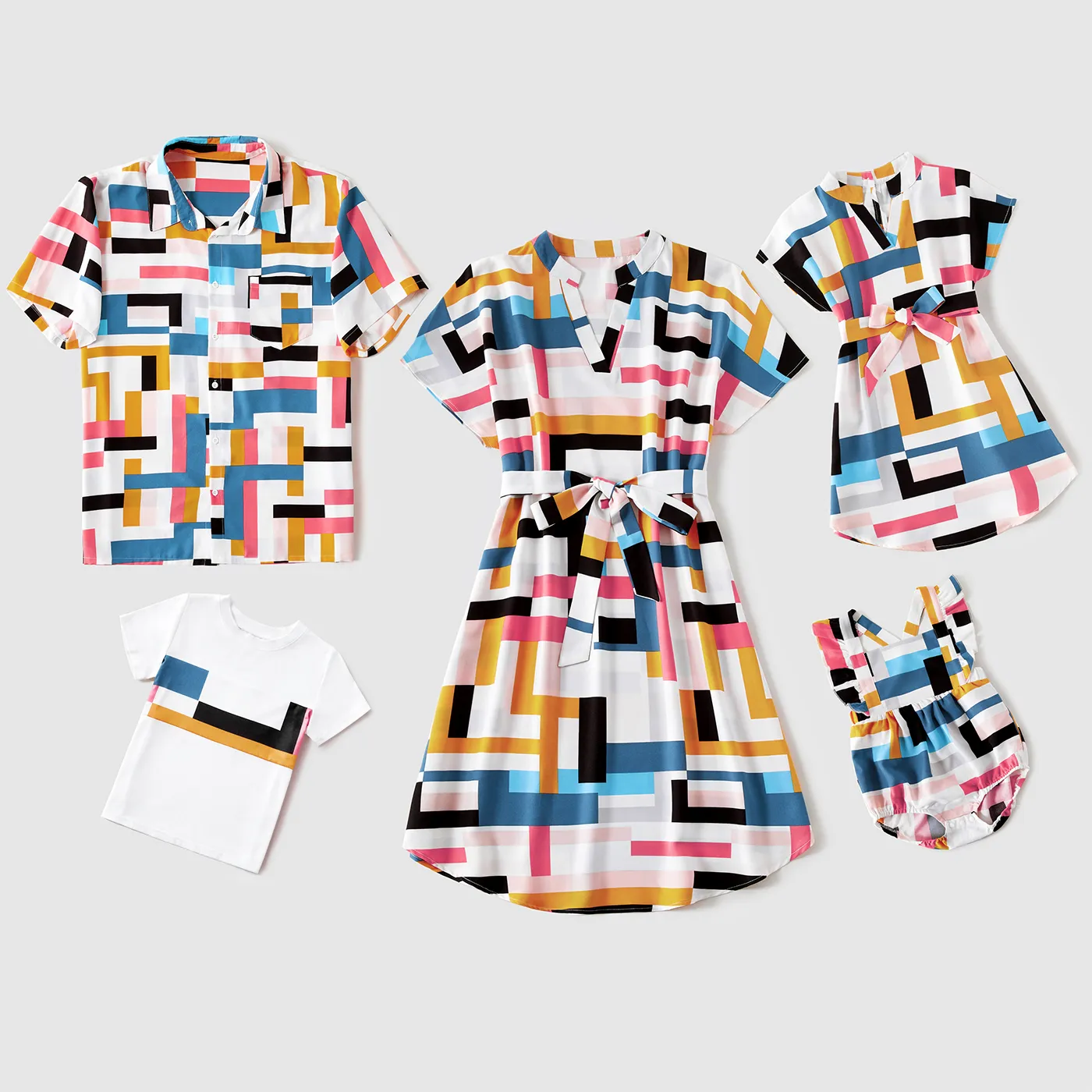 

Family Matching Allover Geo Print Notch Neck Short-sleeve Belted Dresses and Tops Sets