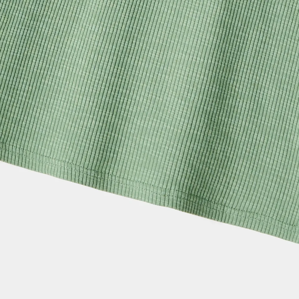 Family Matching Green Rib Knit Spliced Allover Dinosaur Print Dresses and Short-sleeve T-shirts Sets  big image 12