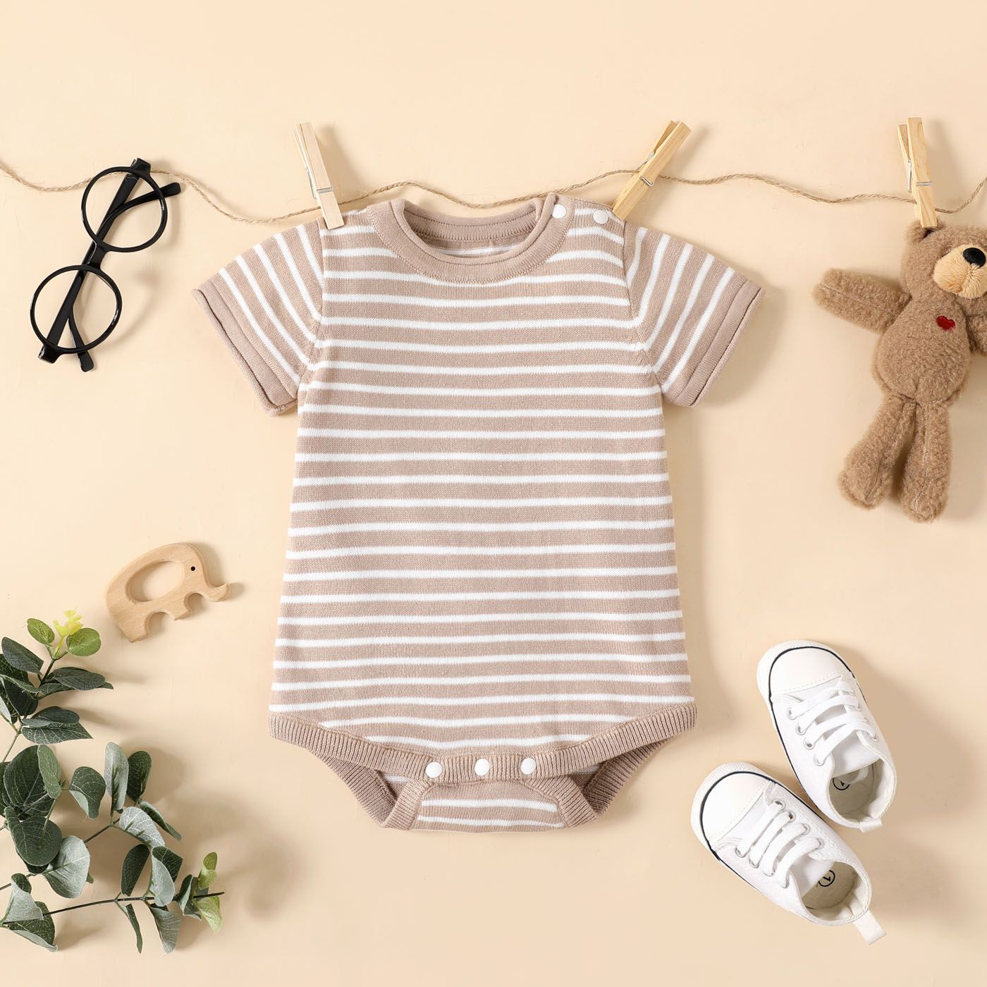 

100% Cotton Baby Boy/Girl Striped Short-sleeve Romper