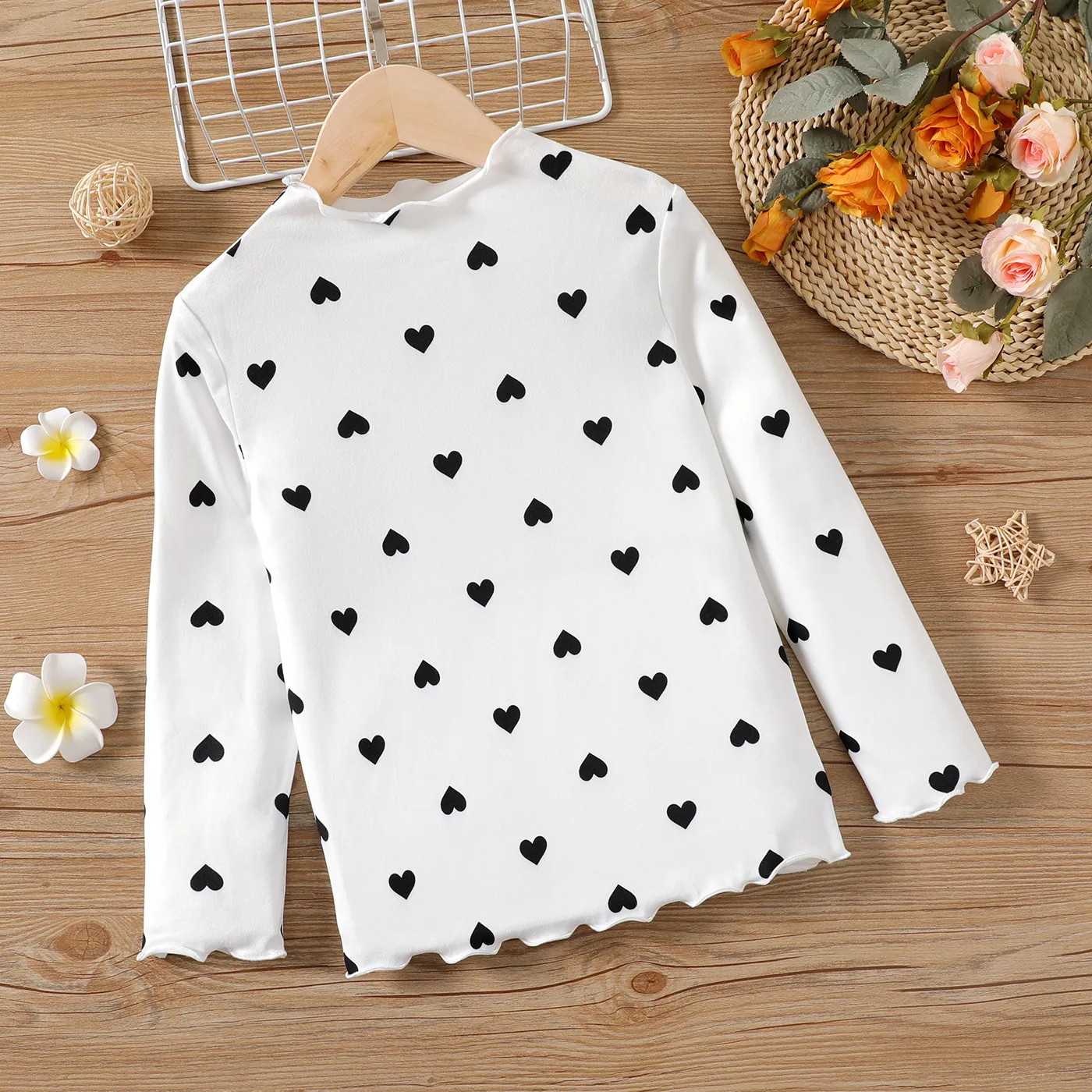 Kid Girl Heart Print Lettuce Trim Mock Neck Long-sleeve Tee  image 1