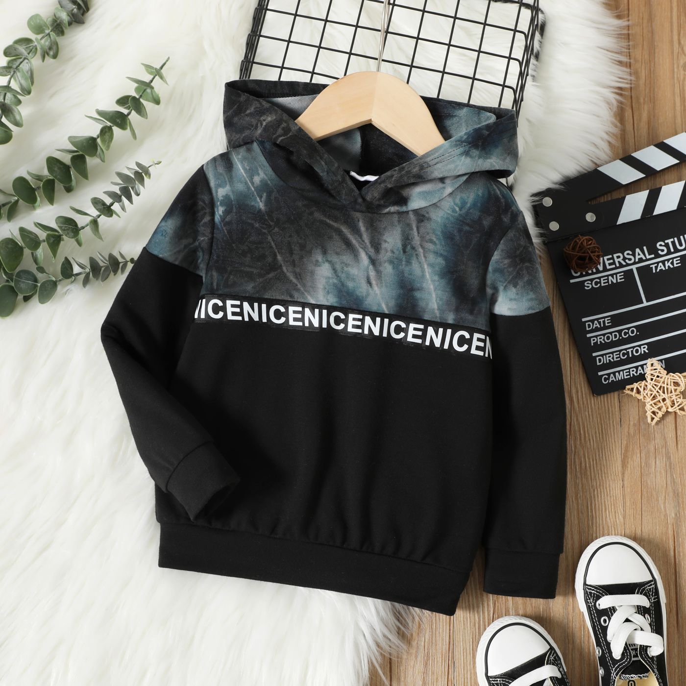 

Toddler Boy Letter Print Tie Dyed Colorblock Hoodie Sweatshirt