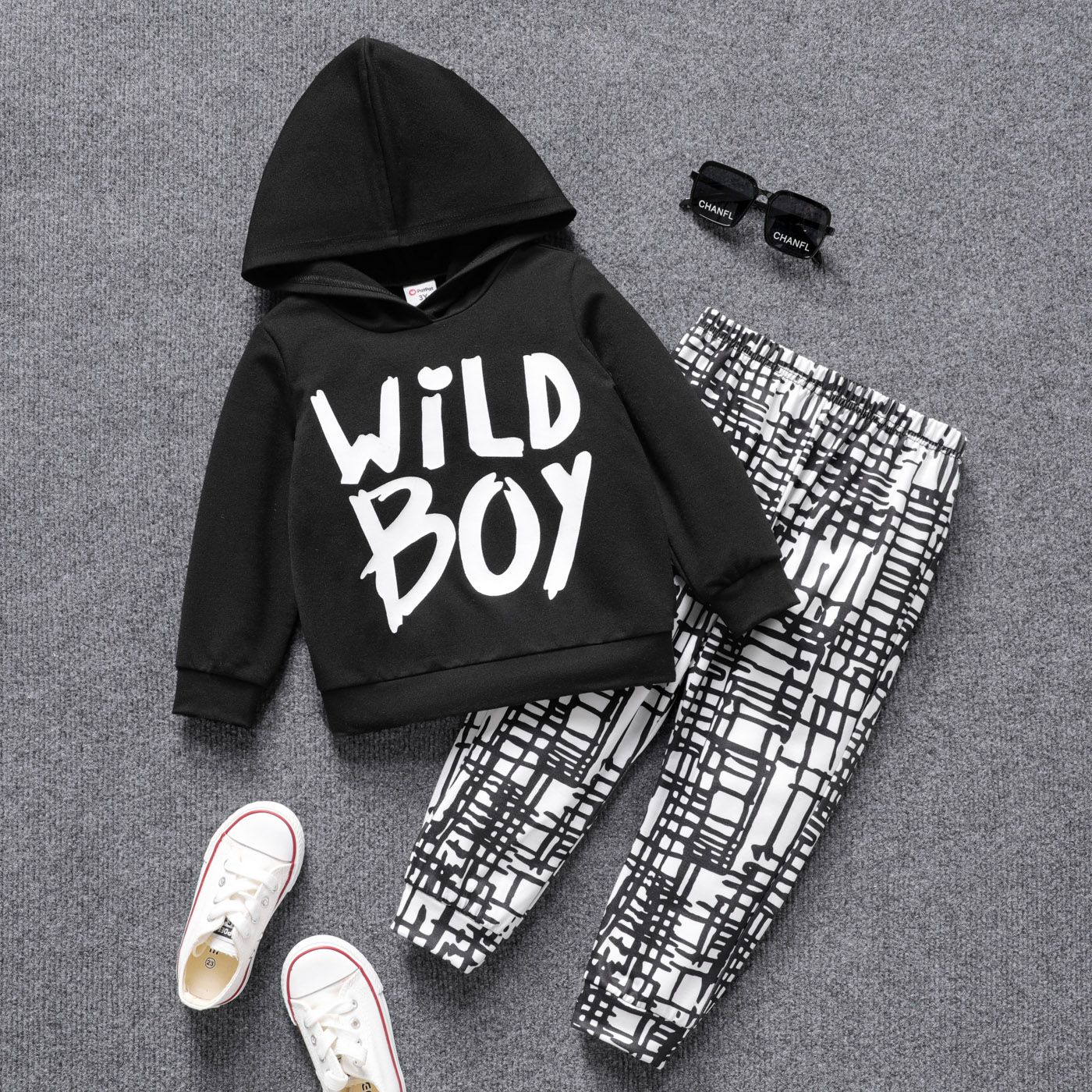 

2pcs Toddler Boy Letter Print Hoodie Sweatshirt and Allover Print Pants Set