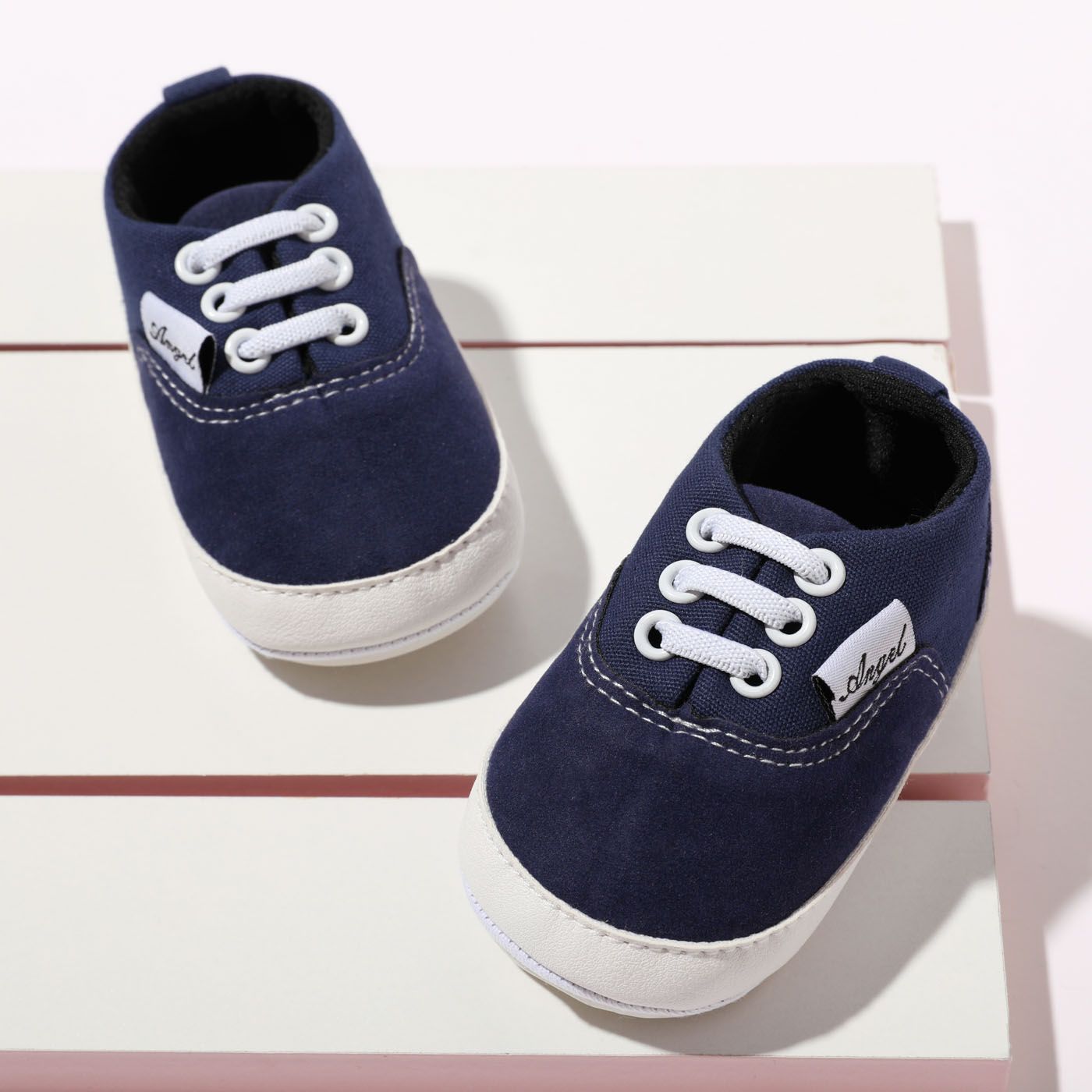 

Baby / Toddler Letter Detail Classic Canvas Prewalker Shoes