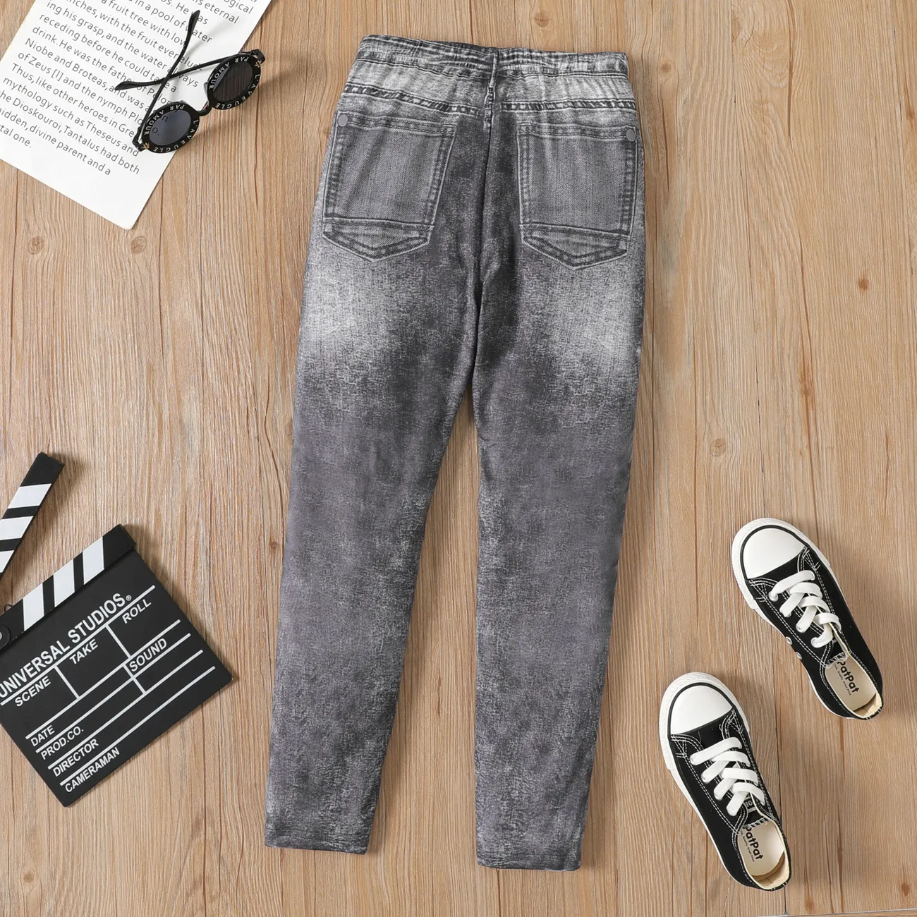 Leggings skinny elásticas estampadas com padrão de cadarço infantil (não leggings jeans) Cinzento big image 1