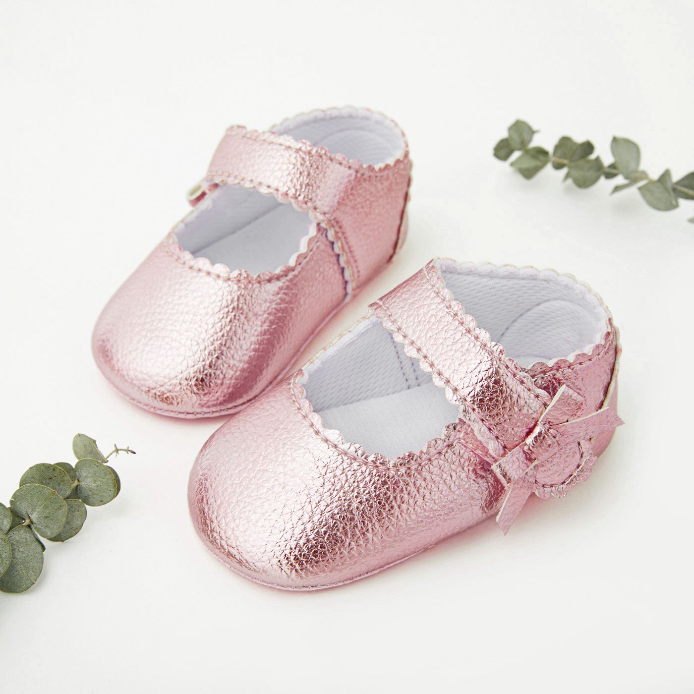 Baby / Toddler Wavy Trim Bow Velcro Prewalker Shoes