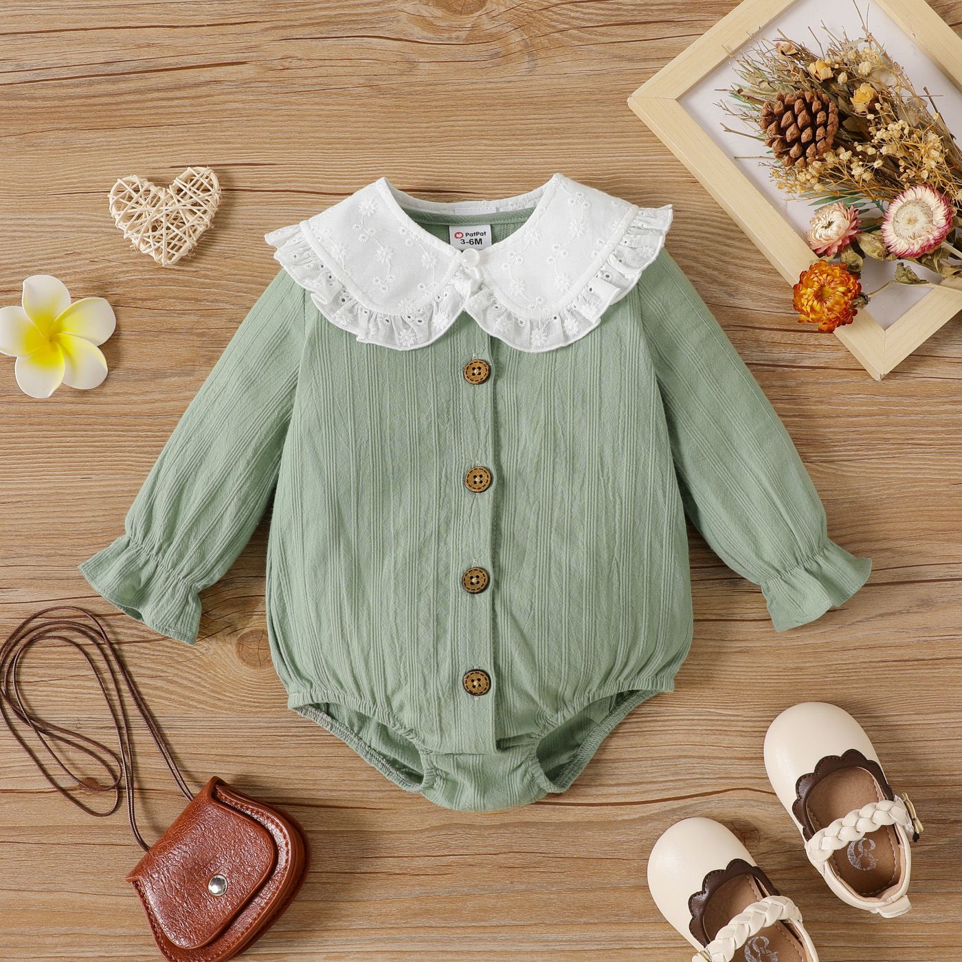 

100% Cotton 2pcs Baby Girl Button Front Long-sleeve Romper with Detachable Collar Set