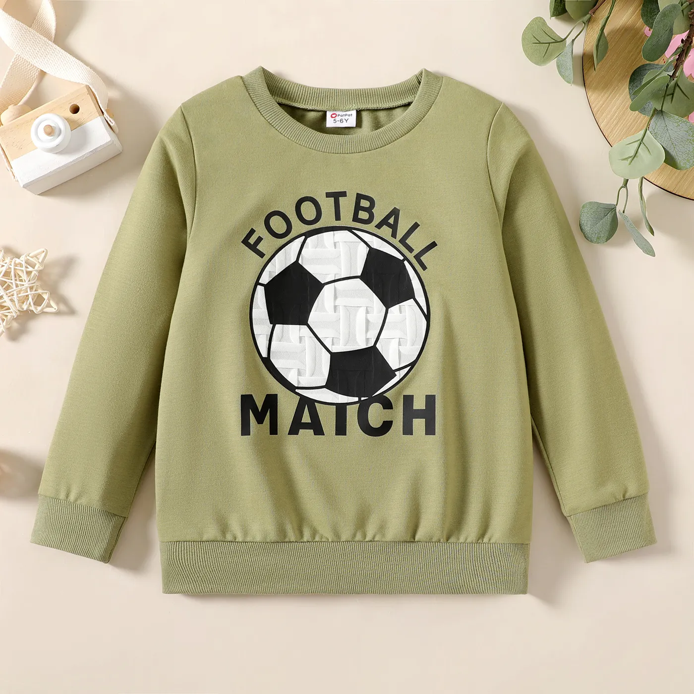 

Kid Boy Letter 3D Football Print Green Pullover Sweatshirt