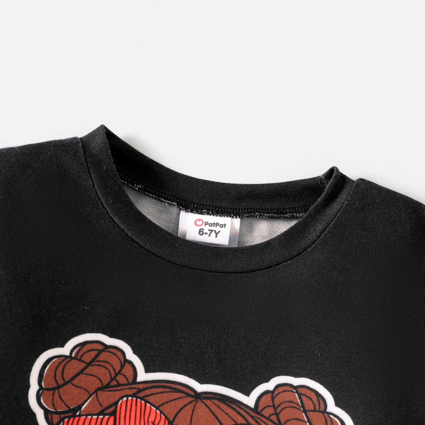 L.O.L. SURPRISE! 2pcs Kid Girl Character Print Black Sweatshirt and Bowknot Design Houndstooth Skirt Set Black image 3
