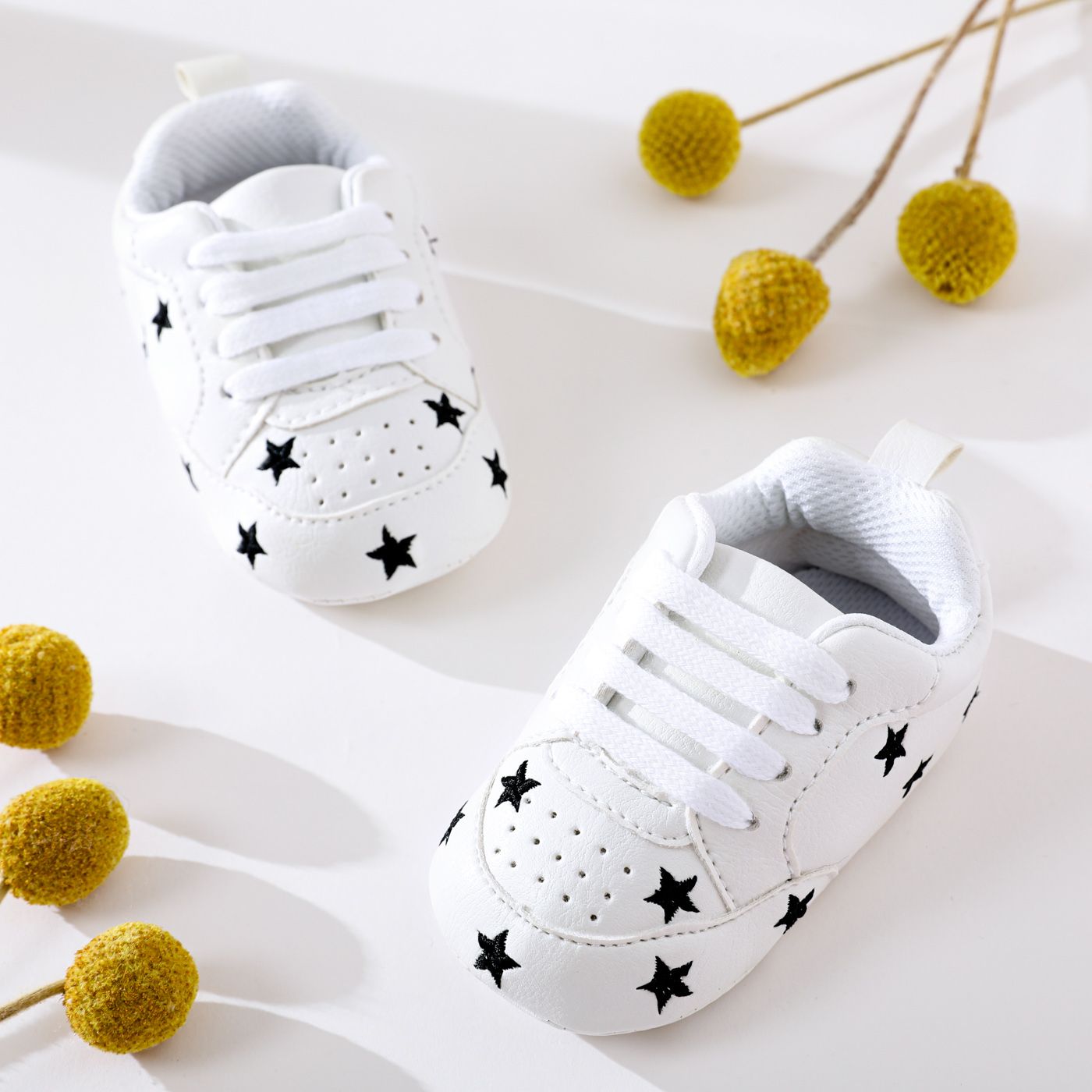 Baby / Toddler Valentine Pretty Stars Embroidery Solid Prewalker Shoes (Various Colors)