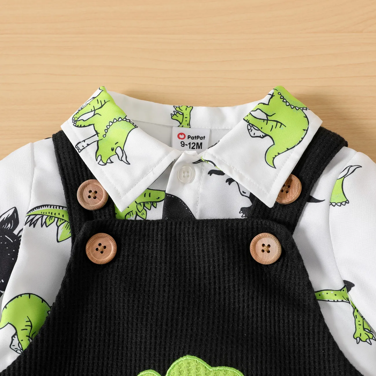 طقم من قطعتين قميص بأكمام طويلة وطبعة ديناصور للأطفال الرضع كتلة اللون big image 1