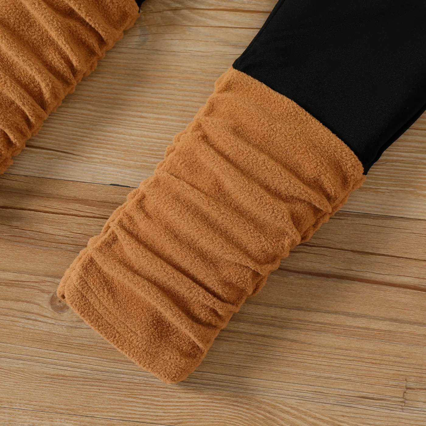 2pcs Kid Girl Ear Design Polar fleece Hoodie Sweatshirt amd Colorblock Splice Leggings Set Brown image 5