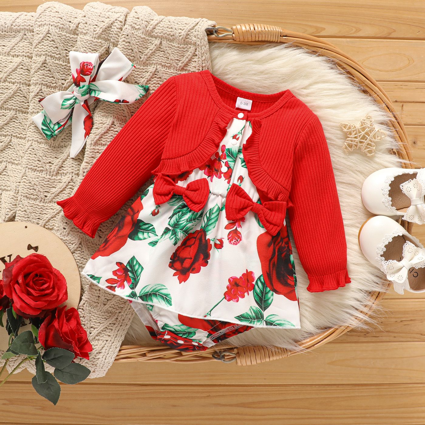 

2pcs Baby Girl Long-sleeve Rib Knit Ruffle Trim Bow Front Spliced Red Rose Floral Print Romper with Headband Set