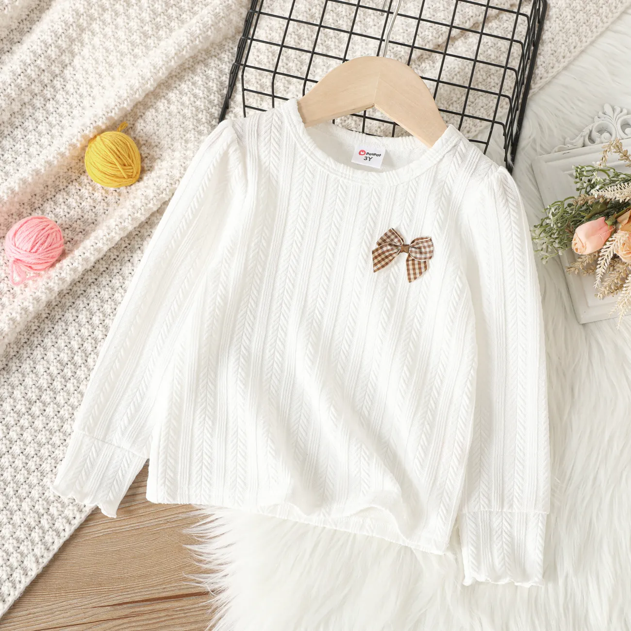 Toddler Girl Solid Color Bowknot Design Textured Long-sleeve Tee OffWhite big image 1