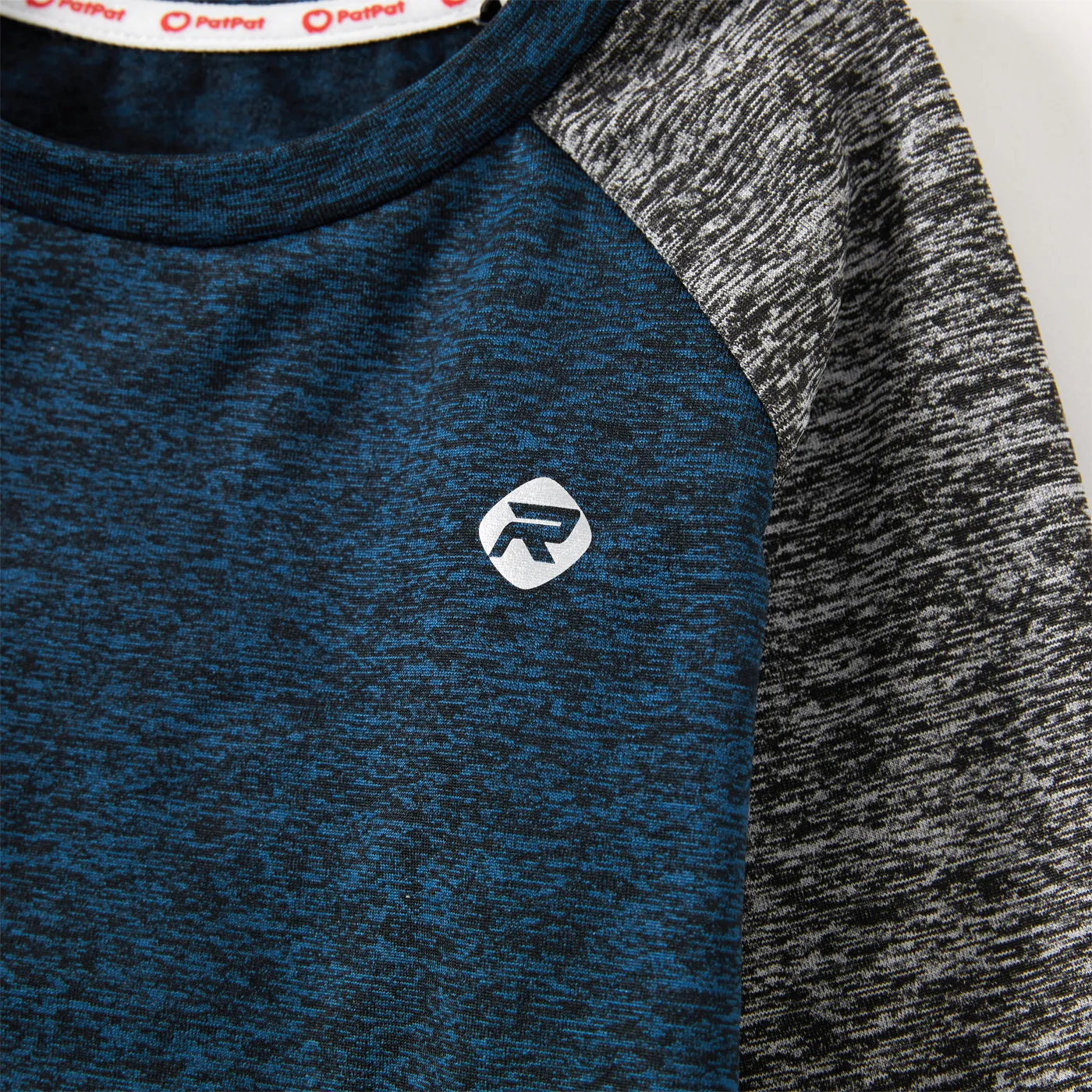 Activewear Kid Boy Colorblock Long Raglan Sleeve Tee Deep Blue image 4