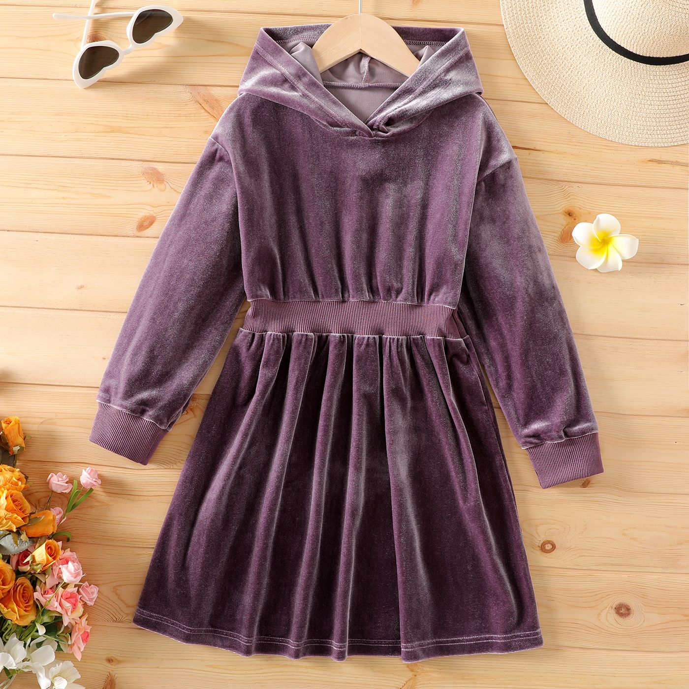 

Kid Girl Velvet Waisted Hooded Sweatshirt Dress