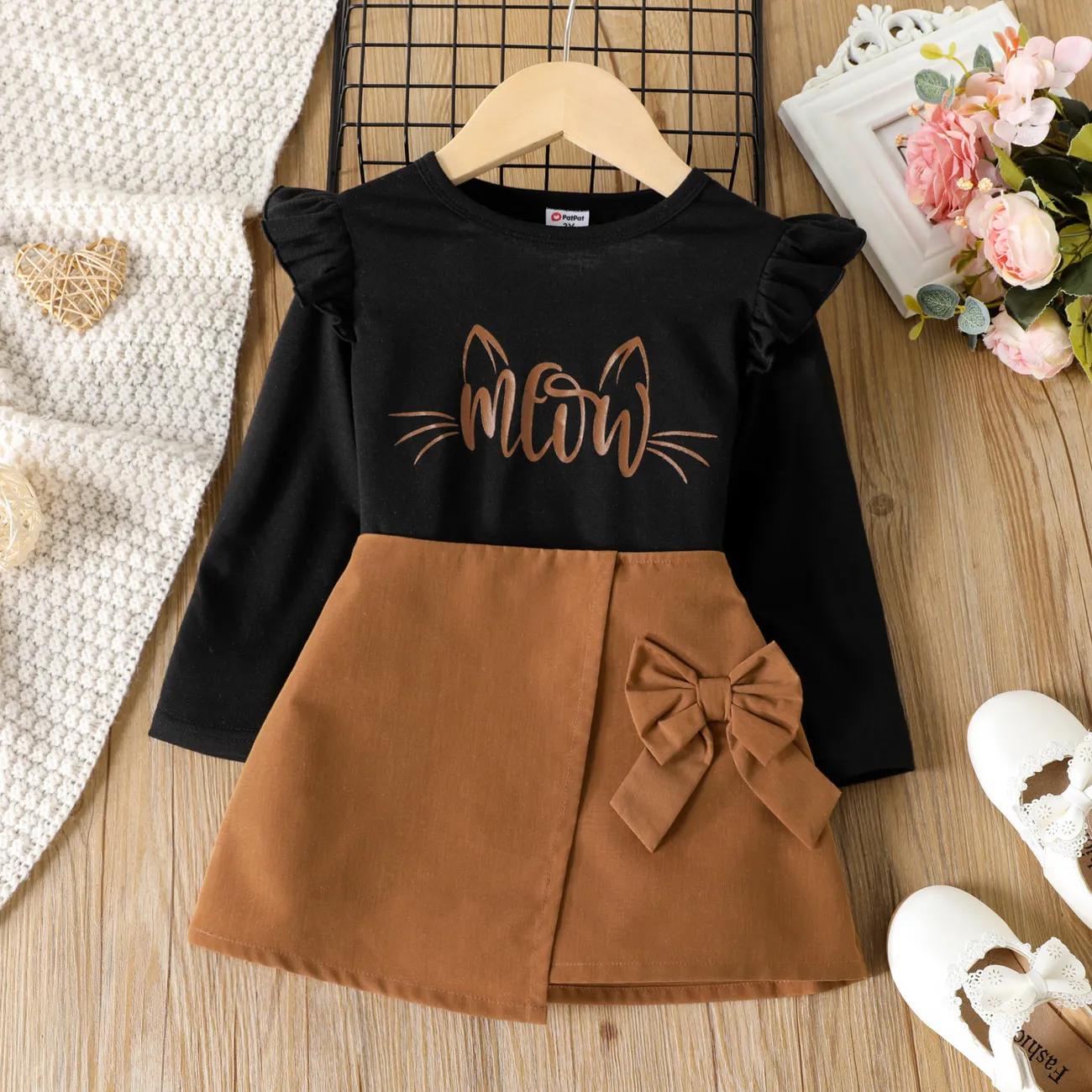 2pcs Toddler Girl Kitty Print Long-sleeve Ruffled Black Tee and Bowknot Design Shorts Set ColorBlock big image 1