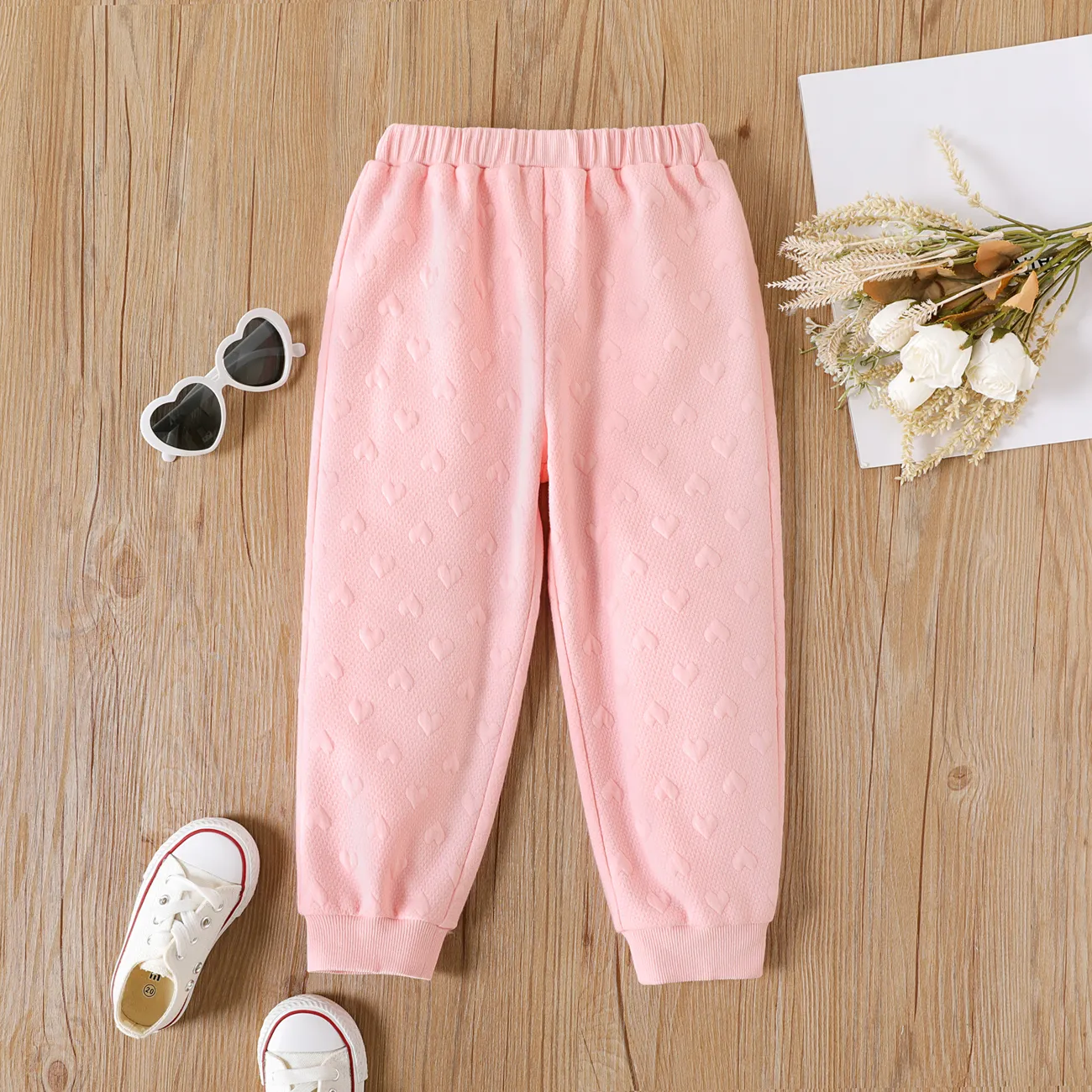 Pantalones elásticos con bordado de corazón de color sólido básico para niña pequeña Rosado big image 1