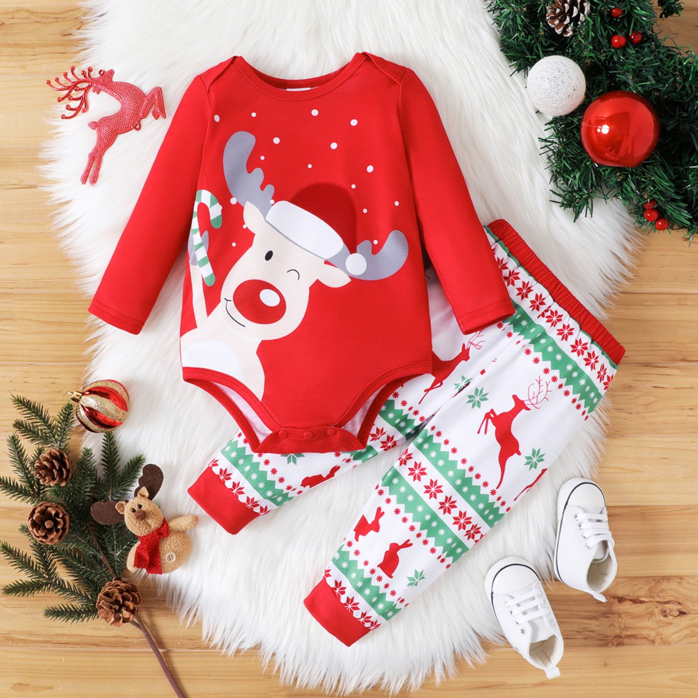 

Christmas 2pcs Baby Boy Long-sleeve Deer Graphic Romper and Allover Print Pants Set