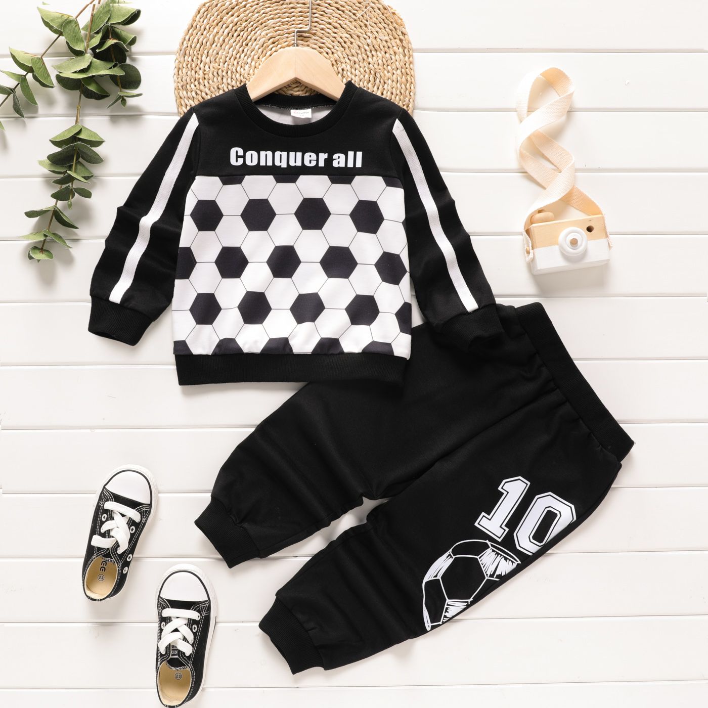 

Soccer Cup 2pcs Toddler Boy Soccer Print Black Sweatshirt and Elasticized Pants Set